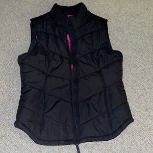 Aeropostale vest